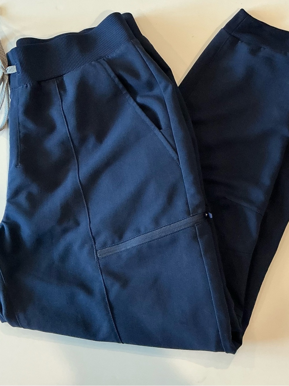 Fabletics Navy Performance Joggers M Short